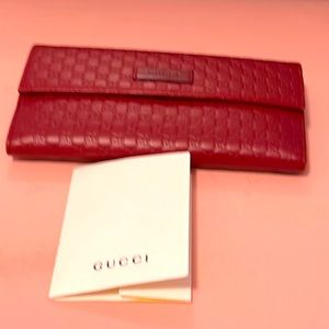 Authentic Gucci Red GG Logo Wallet
